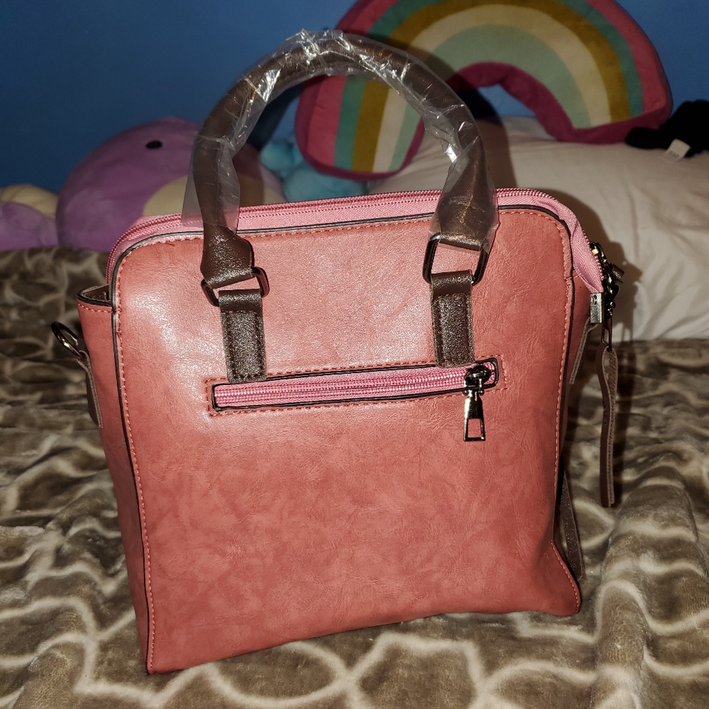 5 for $25 | NWOT Pink Handbag, Crossbody Bag, Wristlet, & Wallet Set *Minor Flaw - Picture 7 of 14